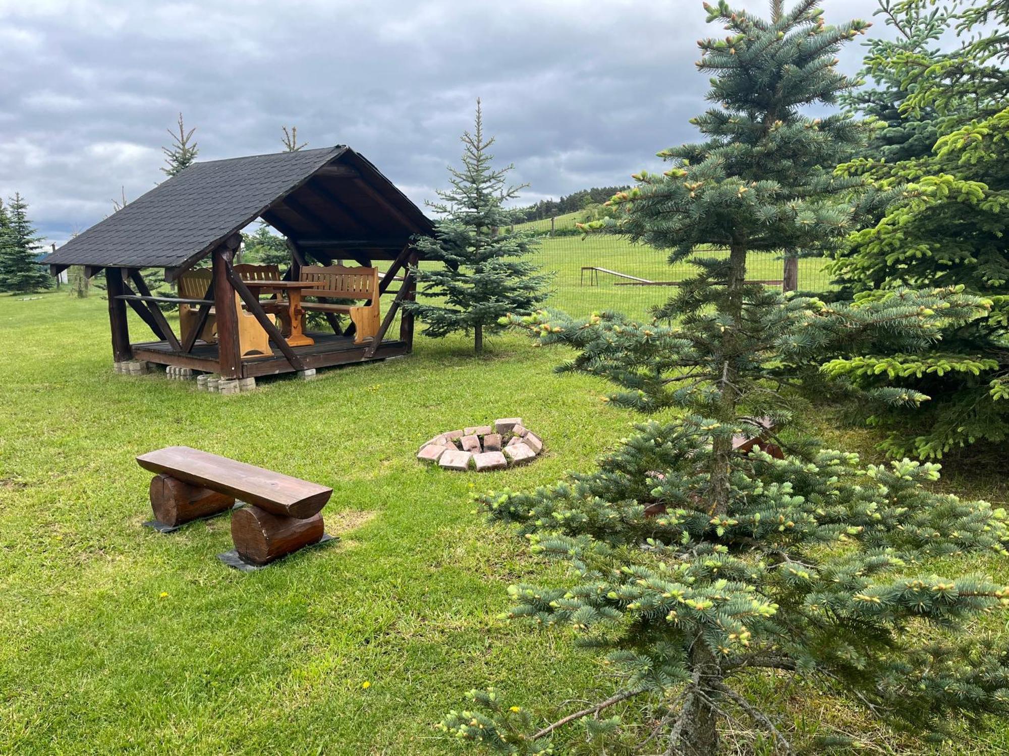 Camp Pacho Hotel Prievidza Eksteriør billede